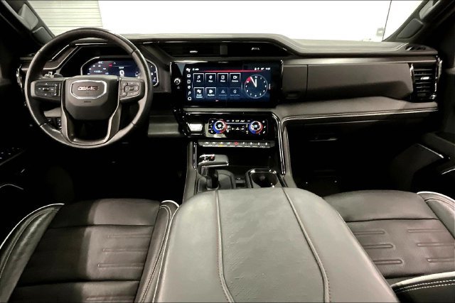 Used 2024 GMC Sierra 1500 AT4X AWD/4WD image 18