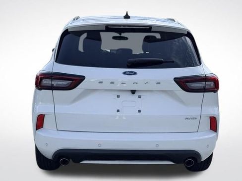 Used 2024 Ford Escape ST-Line w/ Tech Pack #1 AWD/4WD image 7