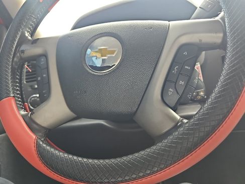 Used 2011 Chevrolet Silverado 1500 LT w/ Texas Edition RWD image 15