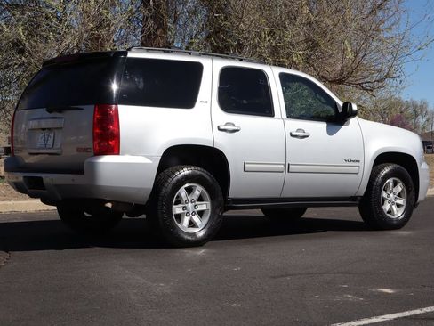 Used 2014 GMC Yukon SLT image 5