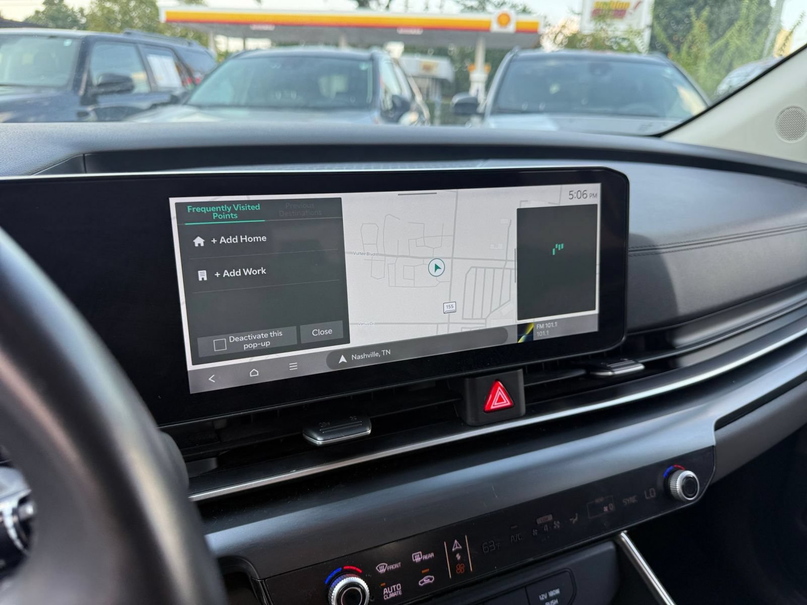 Used 2026 Kia Carnival FWD image 19