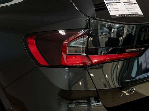 New 2025 BMW X1 xDrive28i w/ Technology Package image 9