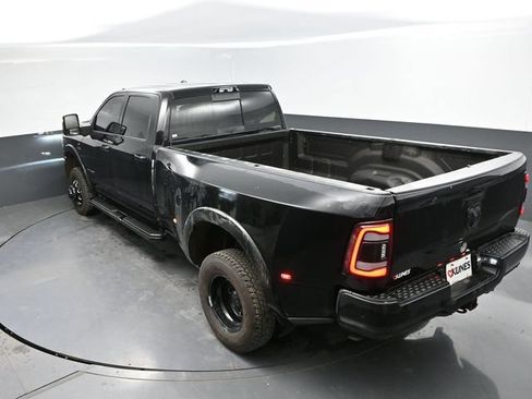 Used 2024 RAM 3500 Limited w/ Night Edition AWD/4WD image 45