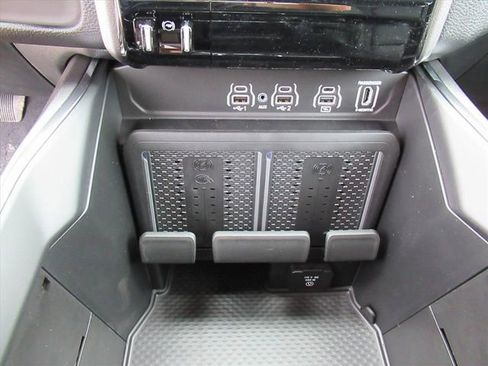 New 2026 RAM 1500 Laramie w/ Night Edition image 29