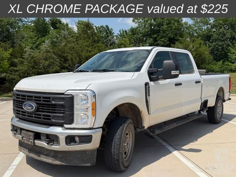 Used 2023 Ford F250 XL AWD/4WD image 4