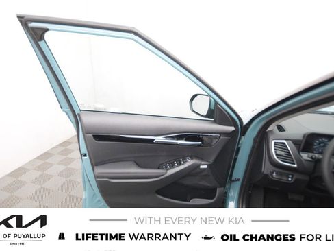 New 2026 Kia Seltos SX image 9