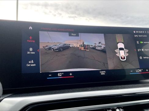 Used 2023 BMW i4 eDrive40 image 17