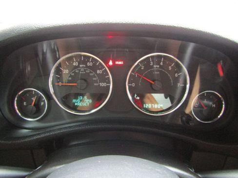 Used 2016 Jeep Wrangler Unlimited Sport image 14