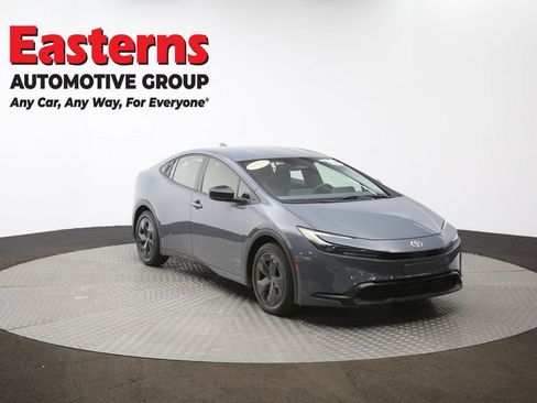 Used 2024 Toyota Prius LE image 48