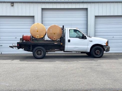 Used 1999 Ford F350 2WD Regular Cab DRW Super Duty image 4