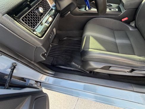 Used 2022 Honda Civic Sport image 23