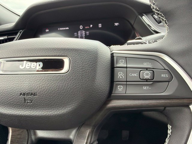 New 2026 Jeep Grand Cherokee Altitude AWD/4WD image 19