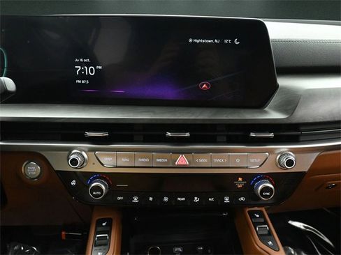 Used 2023 Kia Telluride EX X-Line image 29