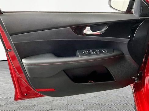 Used 2020 Kia Forte GT FWD image 19
