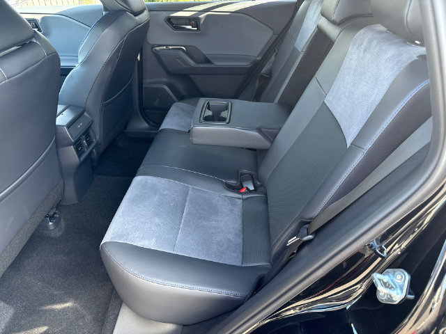 New 2026 Toyota RAV4 XSE w/ Panoramic Sun Roof Package AWD/4WD image 19