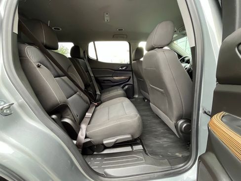 Certified 2023 GMC Acadia SLE w/ Driver Convenience Package image 21