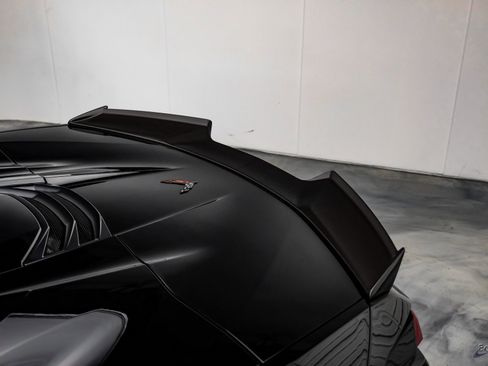 Used 2023 Chevrolet Corvette Z06 image 40