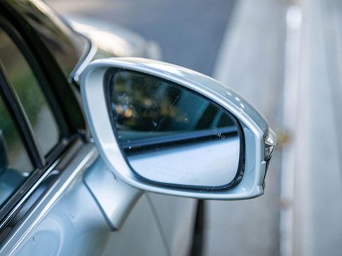 Used 2018 Toyota Mirai FWD image 20