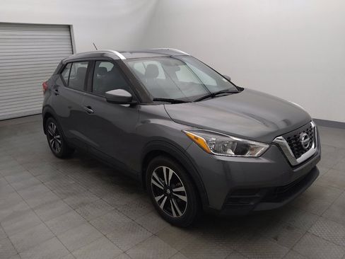 Used 2019 Nissan Kicks SV image 13