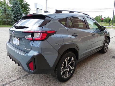 Used 2025 Subaru Crosstrek 2.5i Premium AWD/4WD image 10