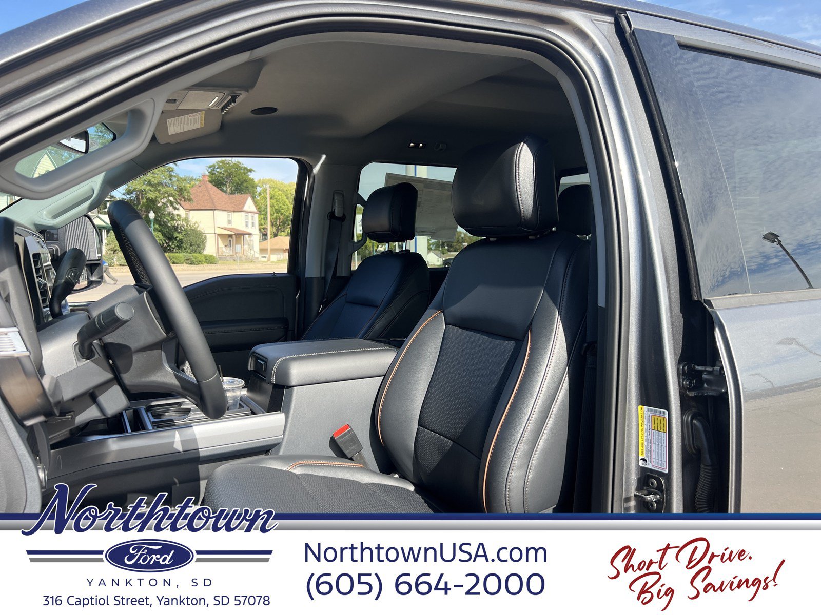 New 2026 Ford F250 Lariat w/ Black Appearance Package AWD/4WD image 25