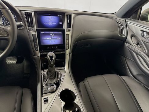 Certified 2020 INFINITI Q60 3.0t w/ Cargo Package RWD image 29
