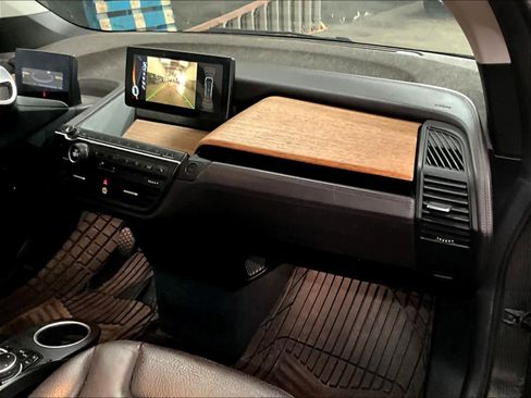 Used 2015 BMW i3 w/ Range Extender image 17