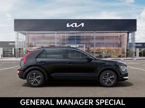 New 2026 Kia Niro LX FWD image 8