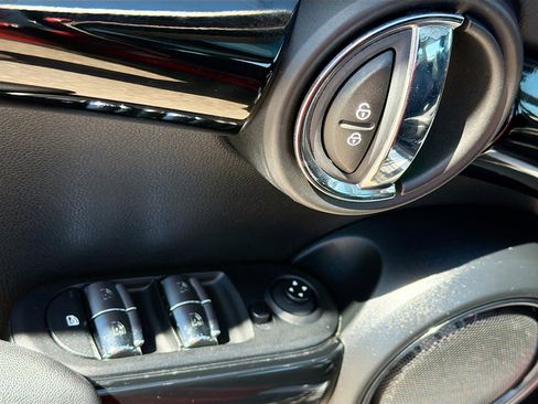 Used 2016 MINI Cooper S FWD image 15