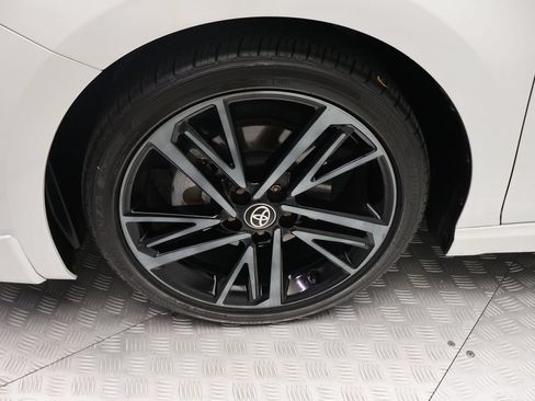 Certified 2025 Toyota Camry XSE FWD image 4
