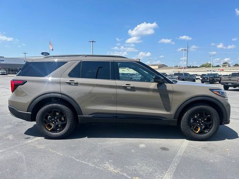 New 2026 Ford Explorer Tremor w/ Tremor Ultimate Package AWD/4WD image 7