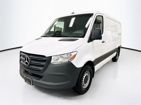 Certified 2025 Mercedes-Benz Sprinter 2500 image 3
