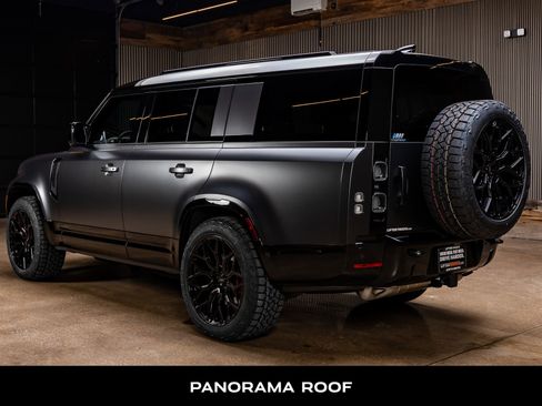 Used 2025 Land Rover Defender 130 X image 7