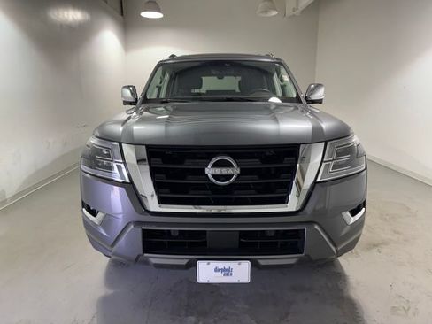 Used 2023 Nissan Armada Platinum w/ Captain's Chairs Package AWD/4WD image 2