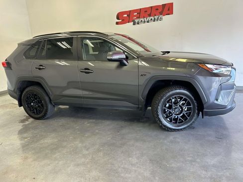 Used 2025 Toyota RAV4 XLE w/ Convenience Package FWD image 2