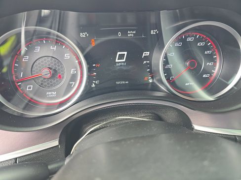 Used 2019 Dodge Charger R/T RWD image 7