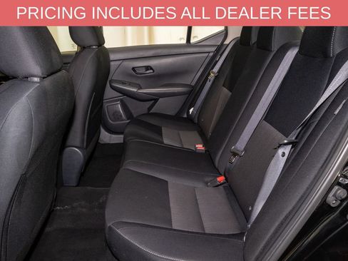 Used 2024 Nissan Sentra SV FWD image 8