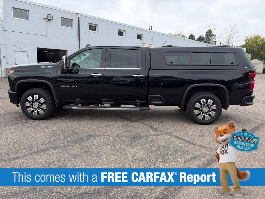 Used 2022 Chevrolet Silverado 3500 High Country w/ Safety Package II AWD/4WD image 2