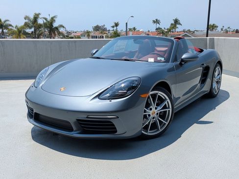 New 2025 Porsche 718 Boxster image 13