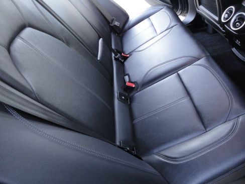 Used 2018 Alfa Romeo Stelvio AWD image 10