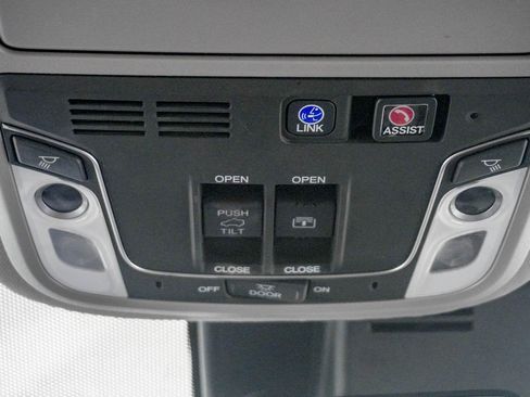 Used 2022 Honda Pilot Elite image 28