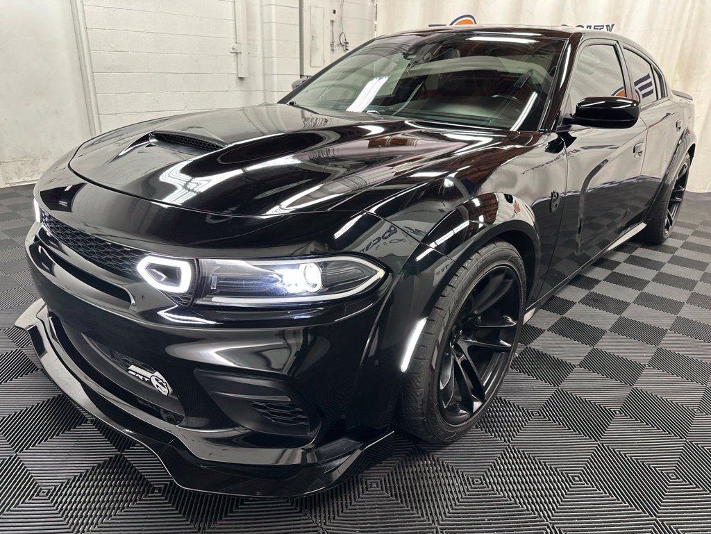 Used 2023 Dodge Charger Scat Pack RWD image 4