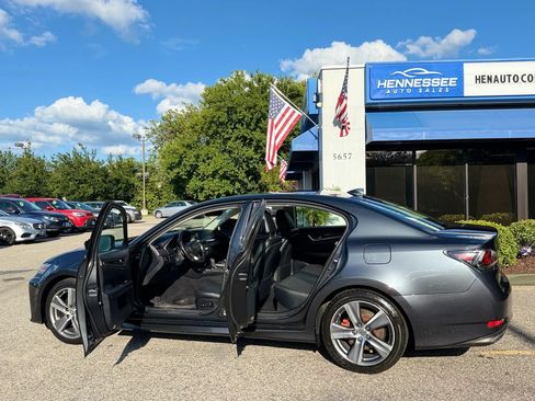 Used 2018 Lexus GS 350 AWD w/ Premium Package image 21