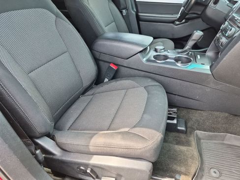Used 2017 Ford Explorer XLT AWD/4WD image 21