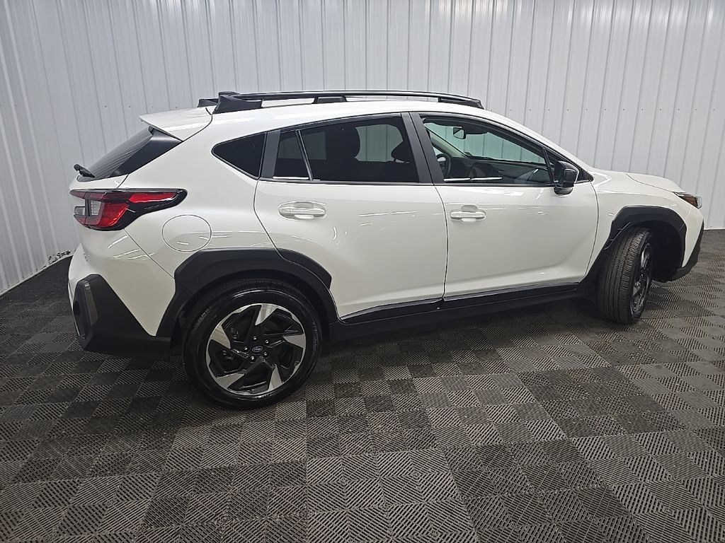 Used 2025 Subaru Crosstrek 2.5i Limited AWD/4WD image 3