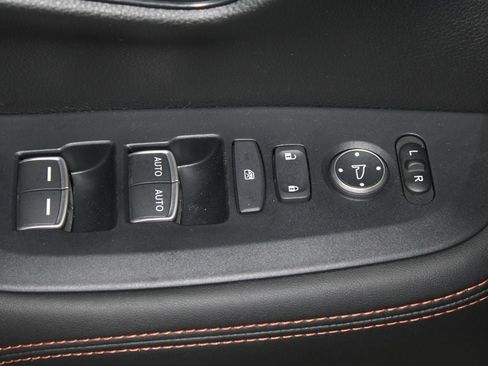 Certified 2024 Honda HR-V Sport image 9
