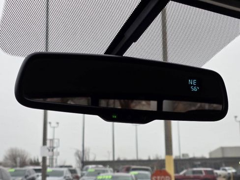 Used 2018 Nissan Frontier PRO-4X image 23