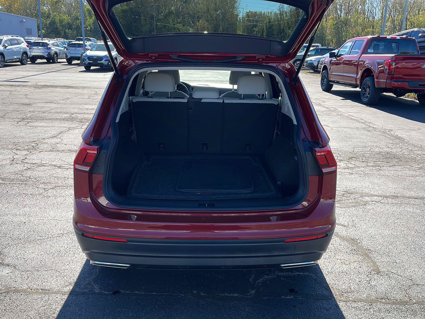 Used 2019 Volkswagen Tiguan S AWD/4WD image 28