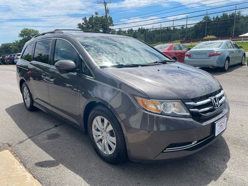 Used 2016 Honda Odyssey EX-L image 3