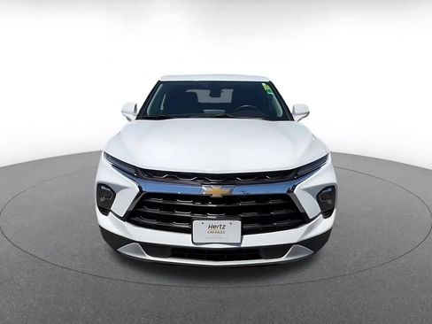 Used 2026 Chevrolet Blazer LT FWD image 4